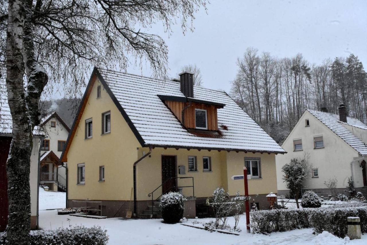 Ferienhaus Tiefenthal -Nicht Fuer Monteure- Bad Staffelstein Exterior foto